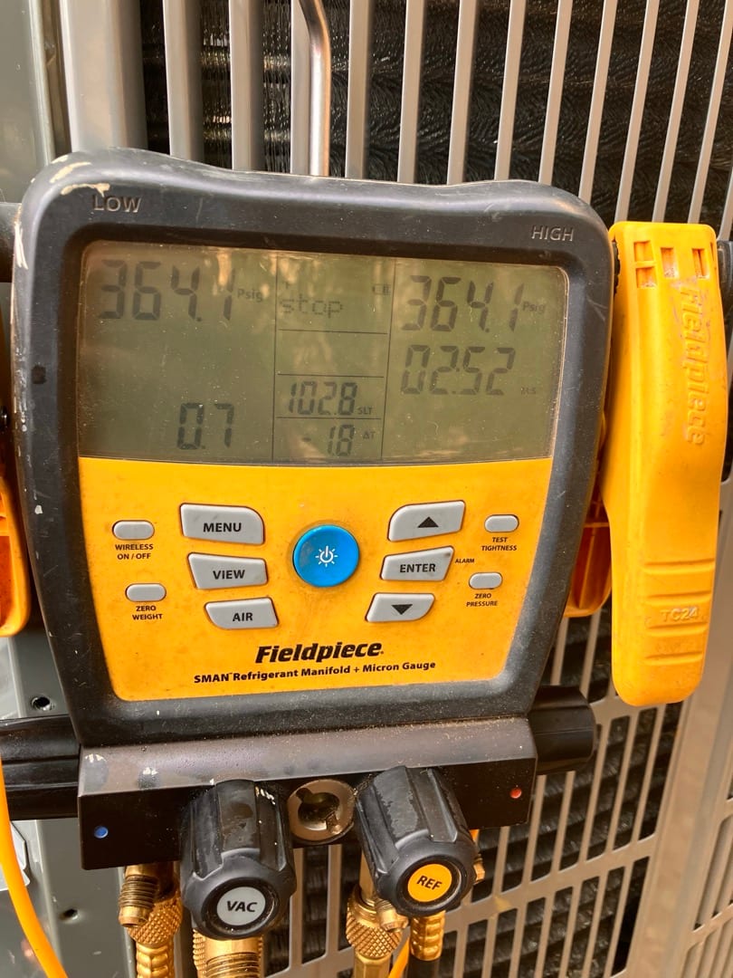 Digital manifold shows equal pressures at 364 PSI on both low and high sides during a nitrogen pressure test.