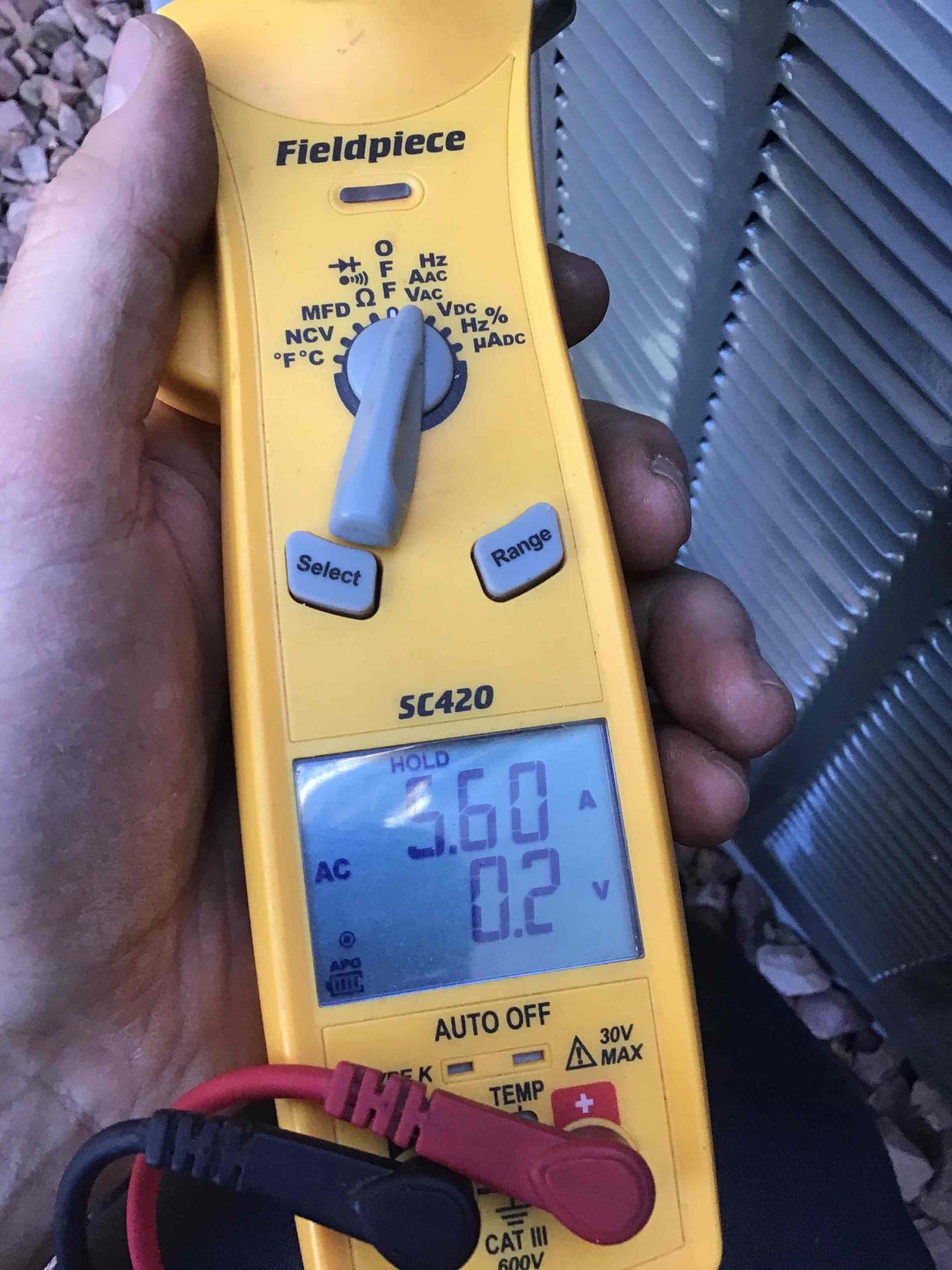 Diagnostic instrument display shows 3.6 A.