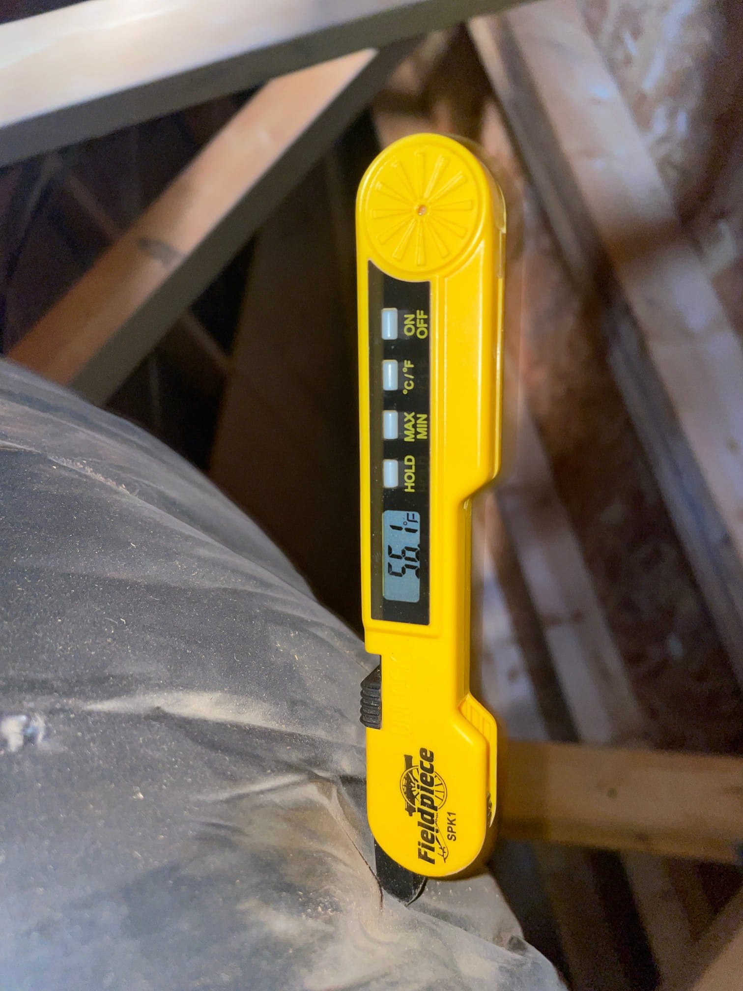 Diagnostic instrument display shows 55.6 °F.