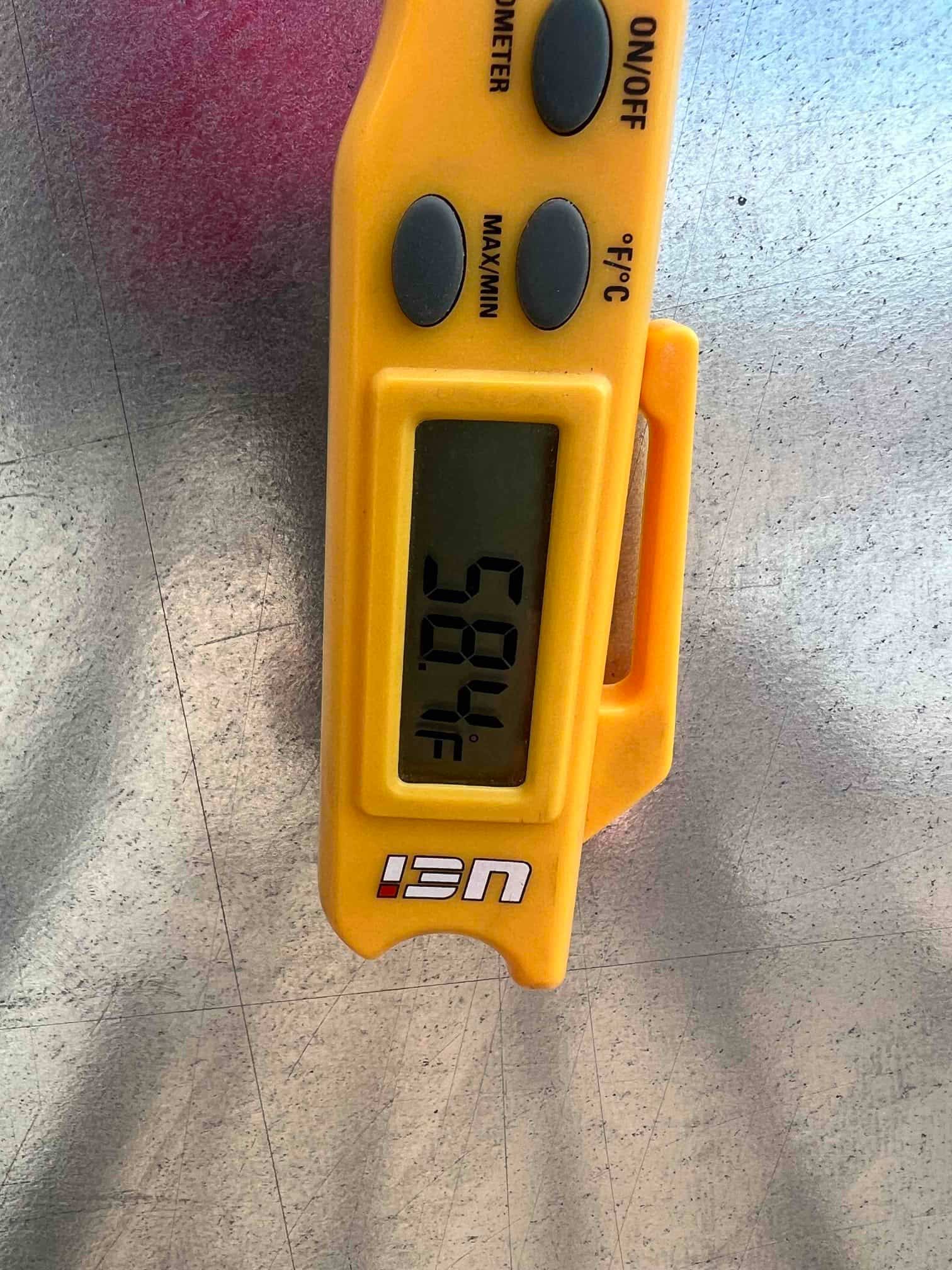 Diagnostic instrument display shows 58.4 °F.