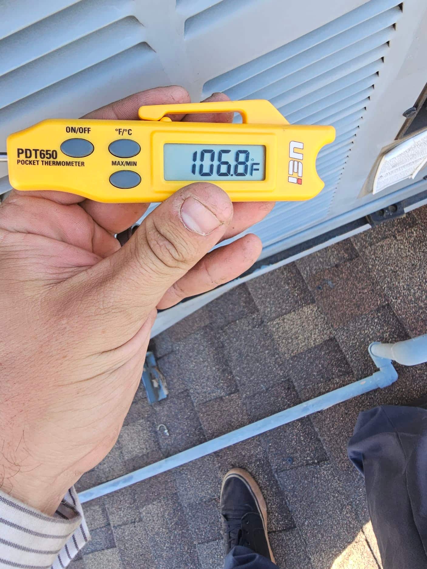 Diagnostic instrument display shows 106.8 °F.