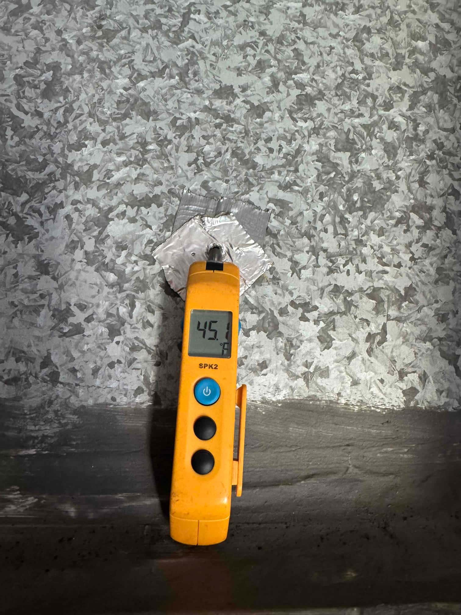 Diagnostic instrument display shows 45.1 °F.