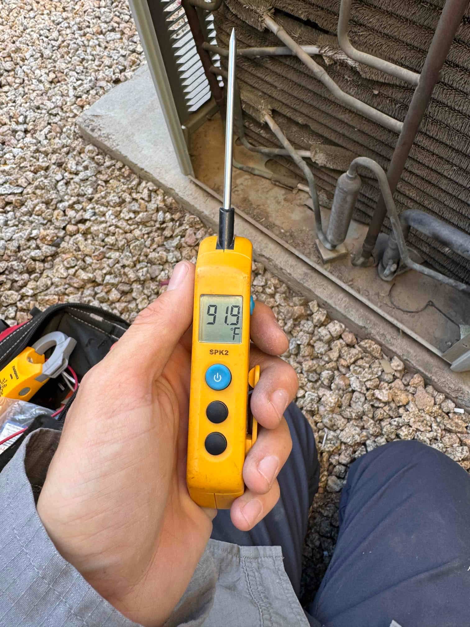 Diagnostic instrument display shows 91.9 °F.