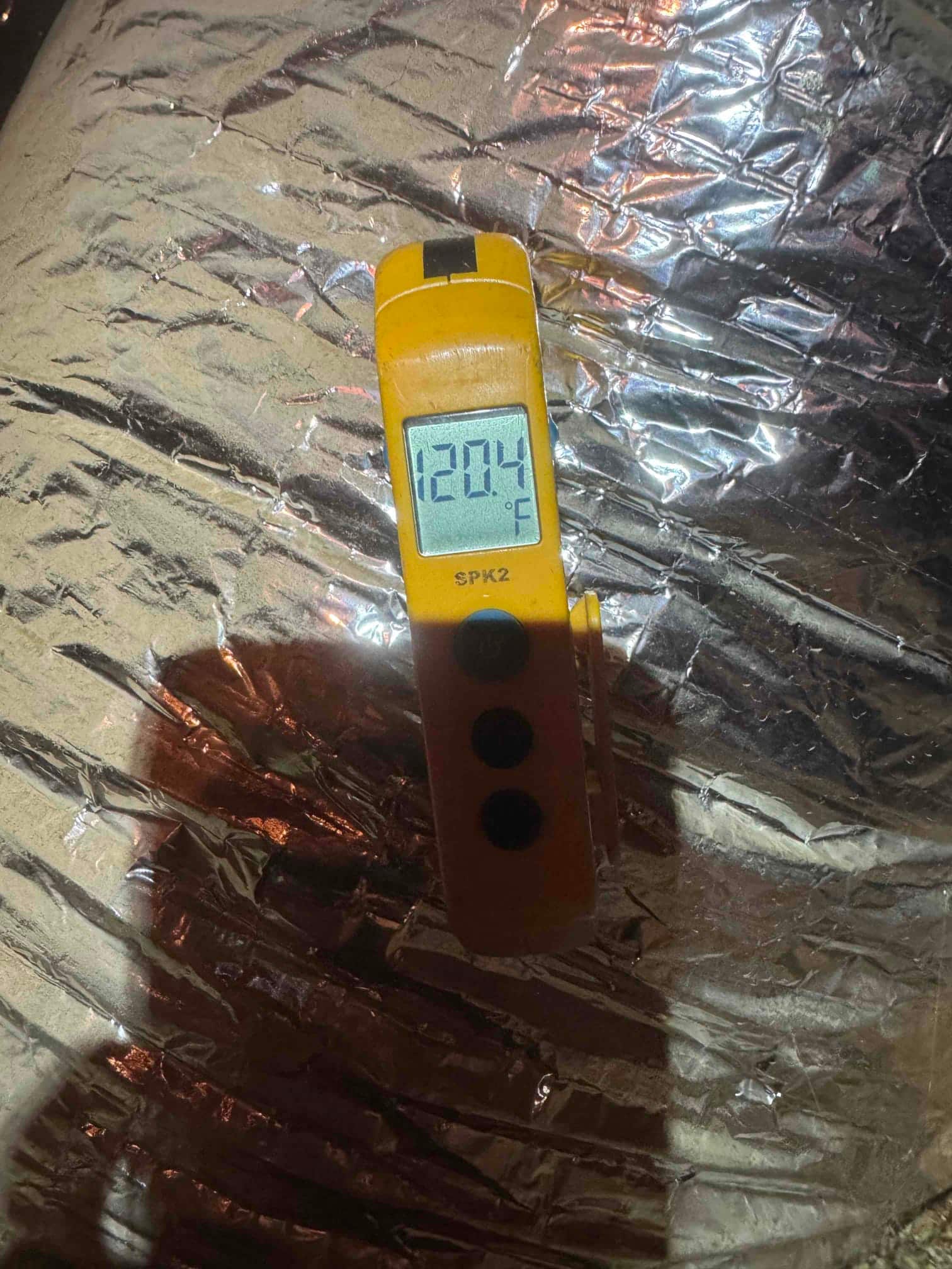 Diagnostic instrument display shows 120.4 °F.