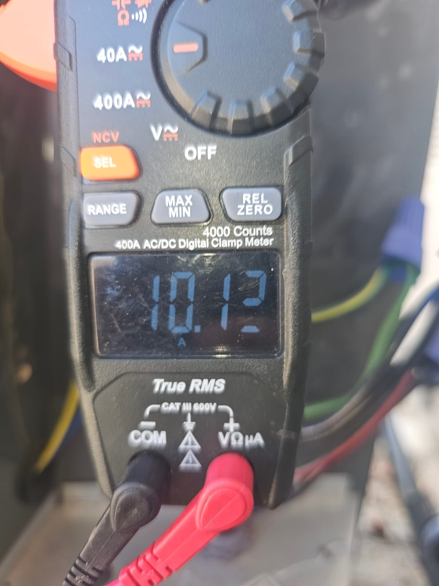 Diagnostic instrument display shows 10.12 A.